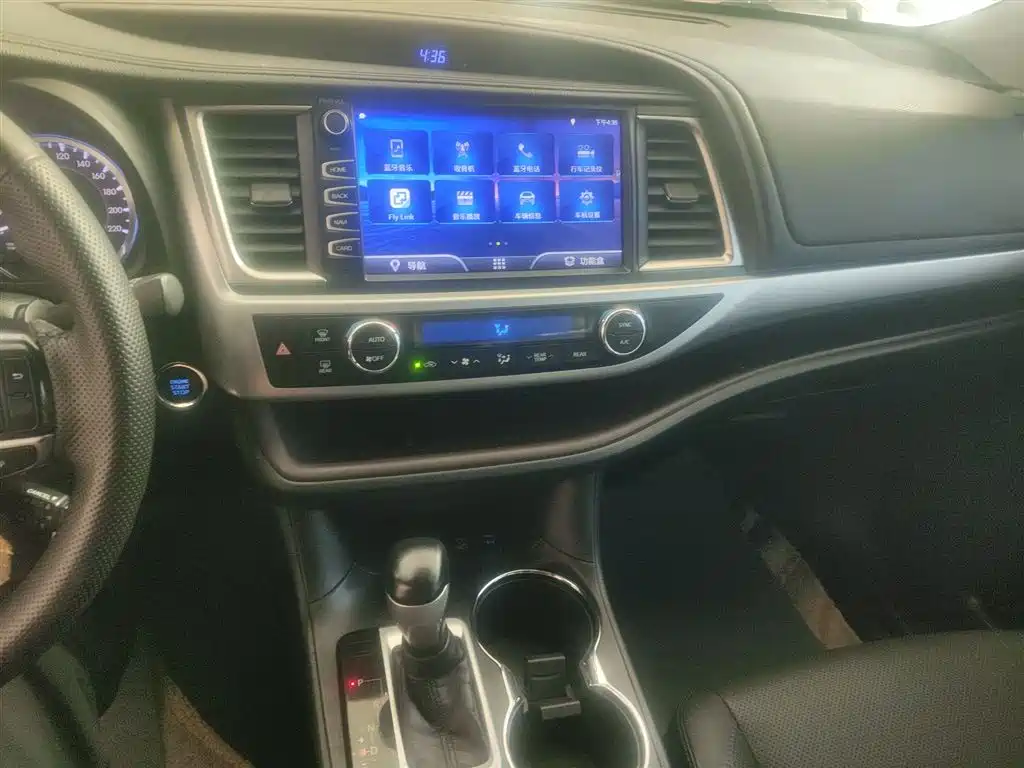 Toyota Highlander 2017 2.0T 4WD Premium 7-Seater фото 13