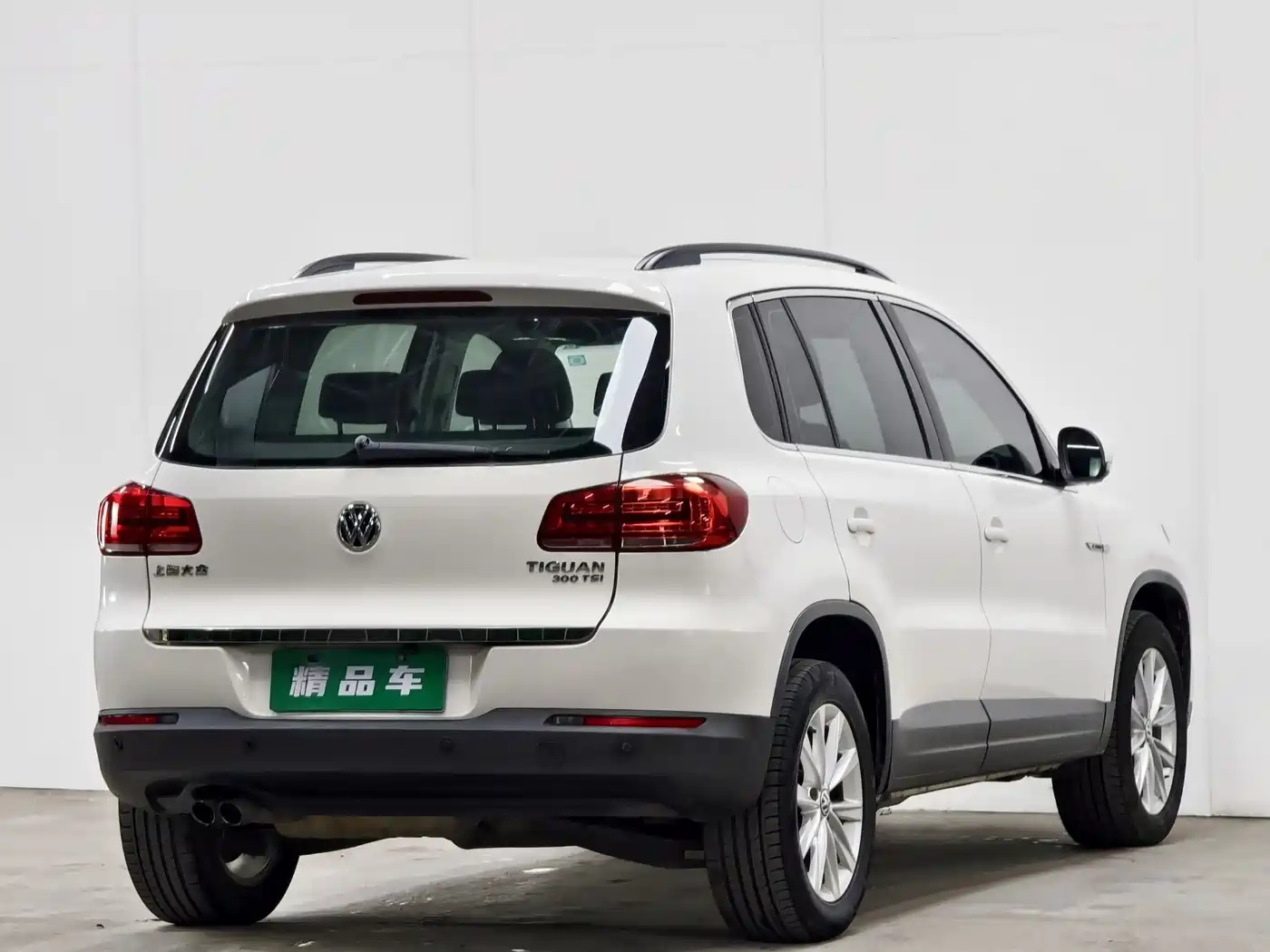 Volkswagen Tiguan 2016 Model 300TSI Automatic 4WD Trend Vision Edition фото 4