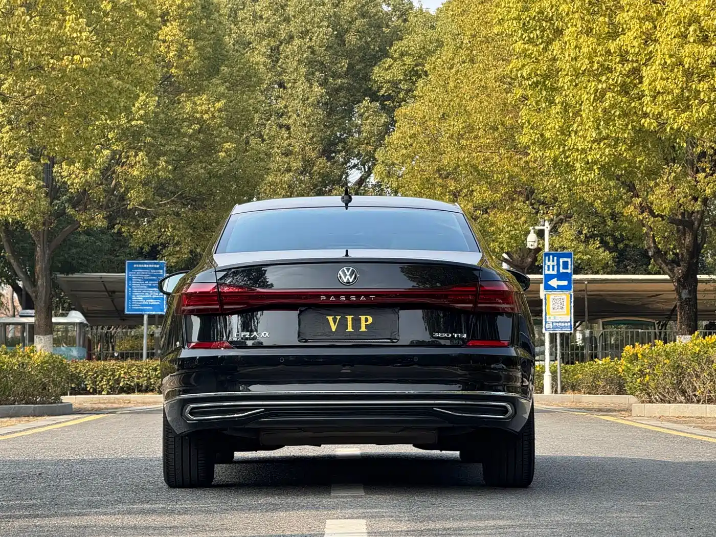 Volkswagen Passat 2023 Facelift 330TSI Luxury Edition фото 6