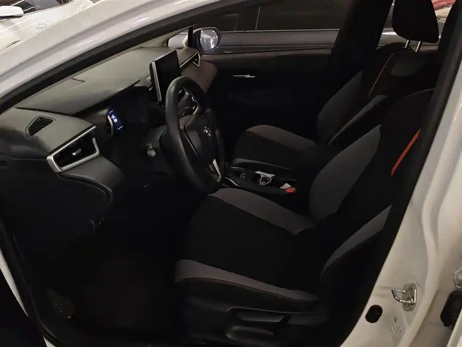 Toyota Corolla 2021 1.2T S-CVT Elite PLUS Edition фото 9