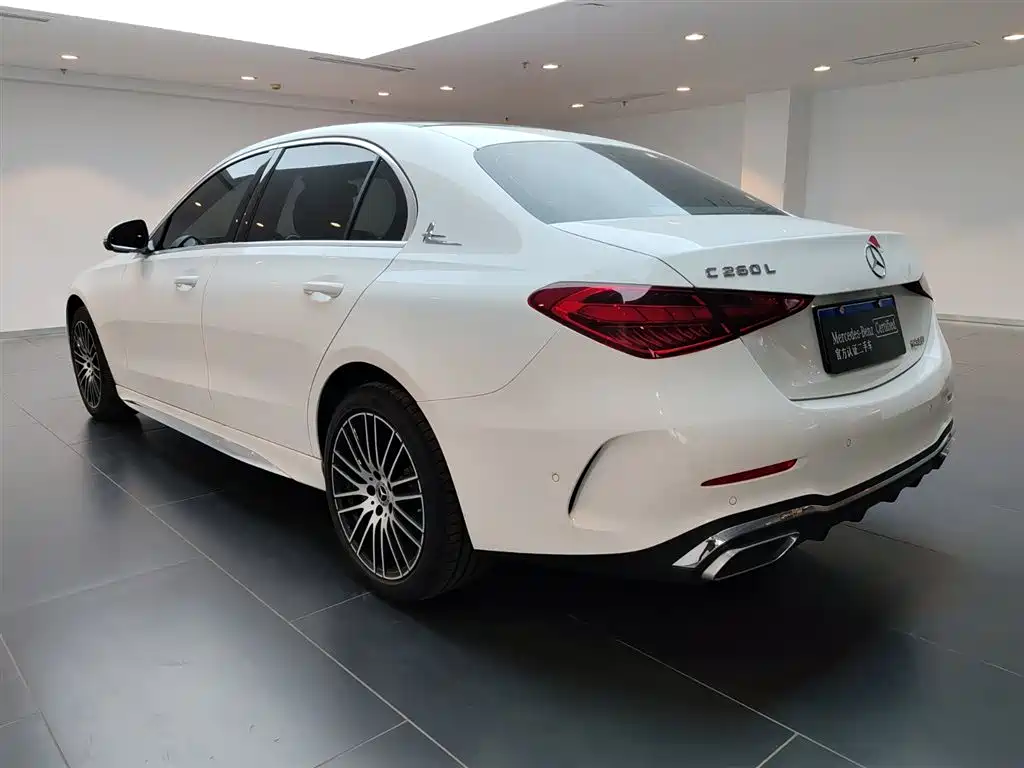 Mercedes-Benz C-Class 2025 Facelift C 260 L Sport Edition фото 4