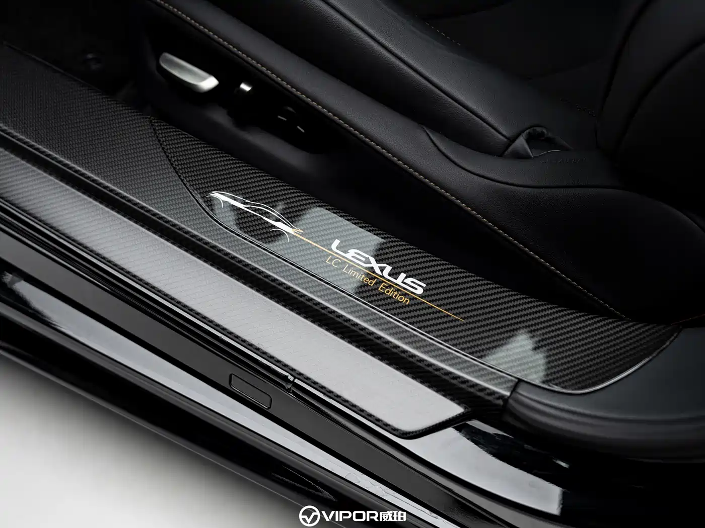 Lexus LC 2021 500h Special Edition фото 12