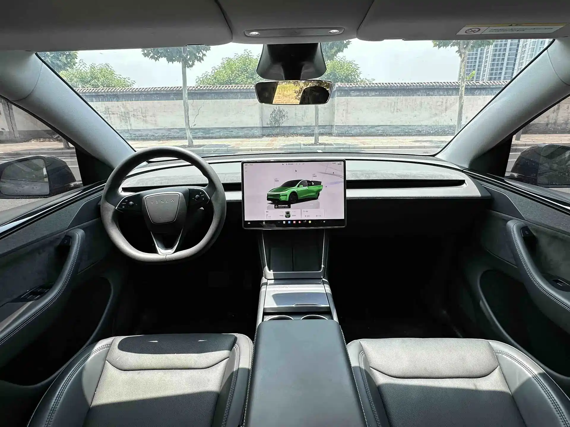 Фото 6 - Tesla Model Y