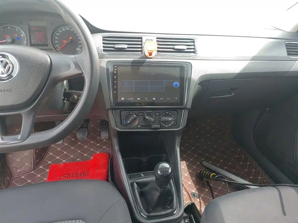 Volkswagen Santana 2018 1.5L Manual Trend Edition фото 13