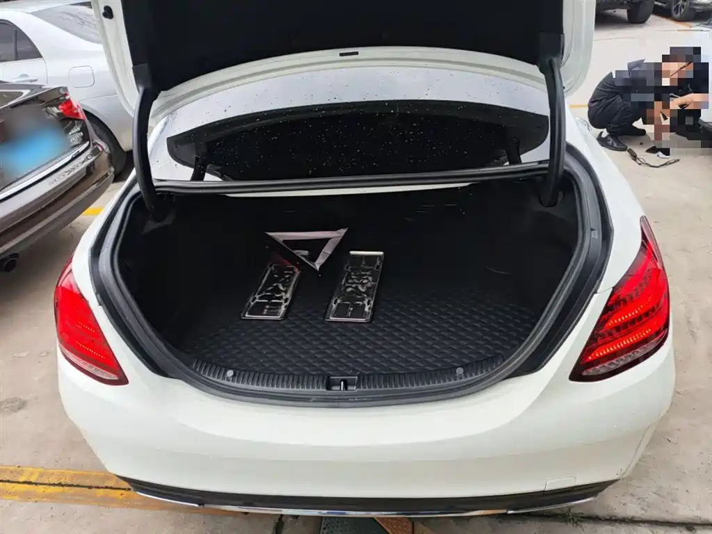 Mercedes-Benz C-Class 2019 C 180 L Fashion Sport Edition фото 19