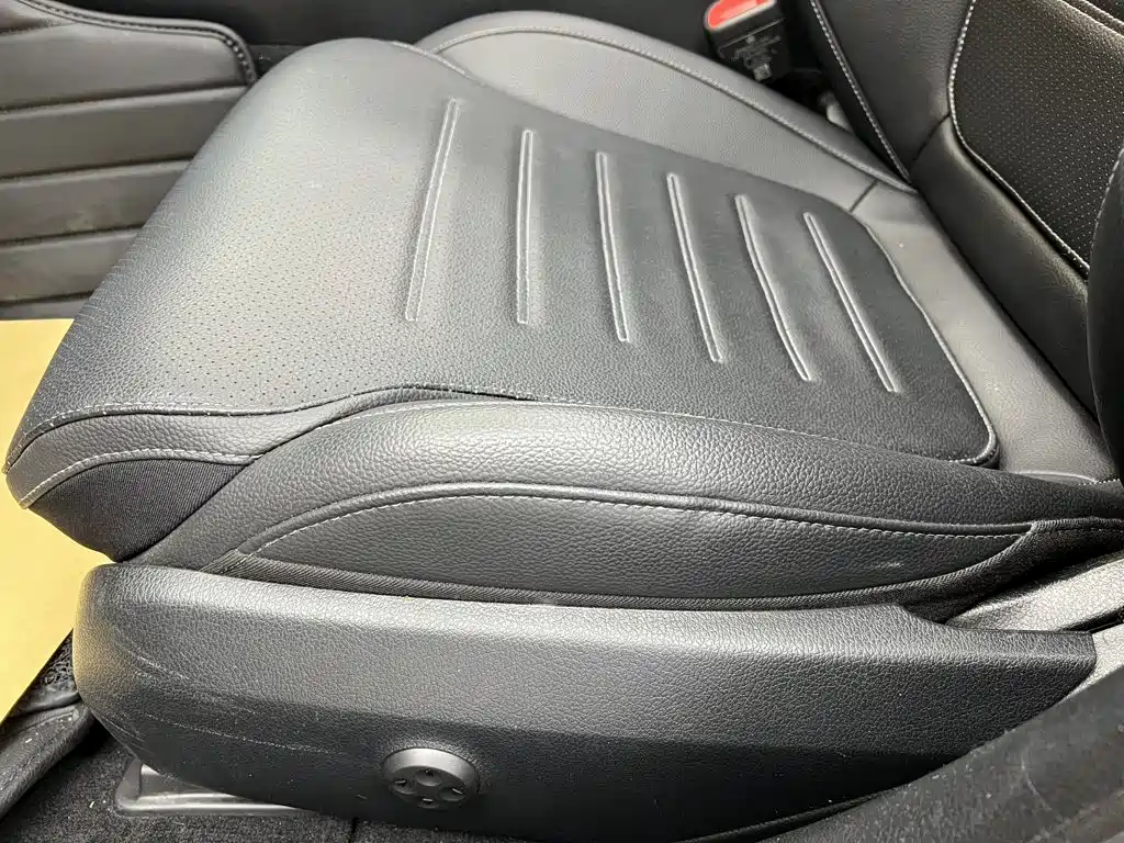 Фото 32 - Mercedes-Benz C-Class