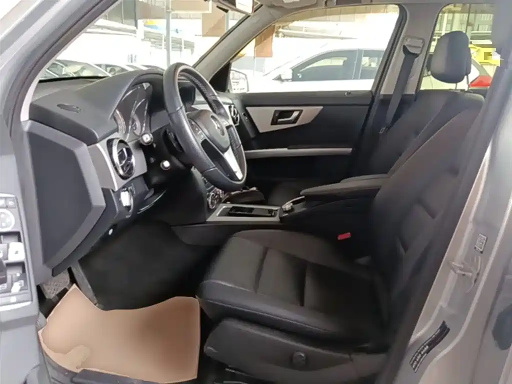 Mercedes-Benz GLK-Class 2013 GLK 300 4MATIC Dynamic Sunroof фото 15
