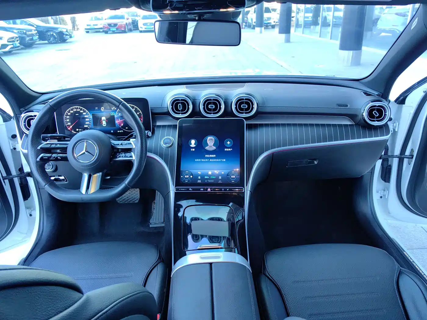 Mercedes-Benz C-Class 2024 C 260 L Night Edition Sport фото 6