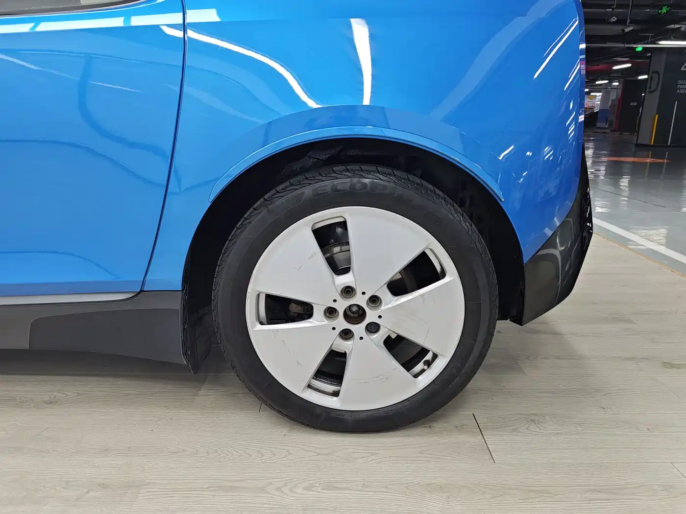 Photo 25 - BMW i3 (Import)