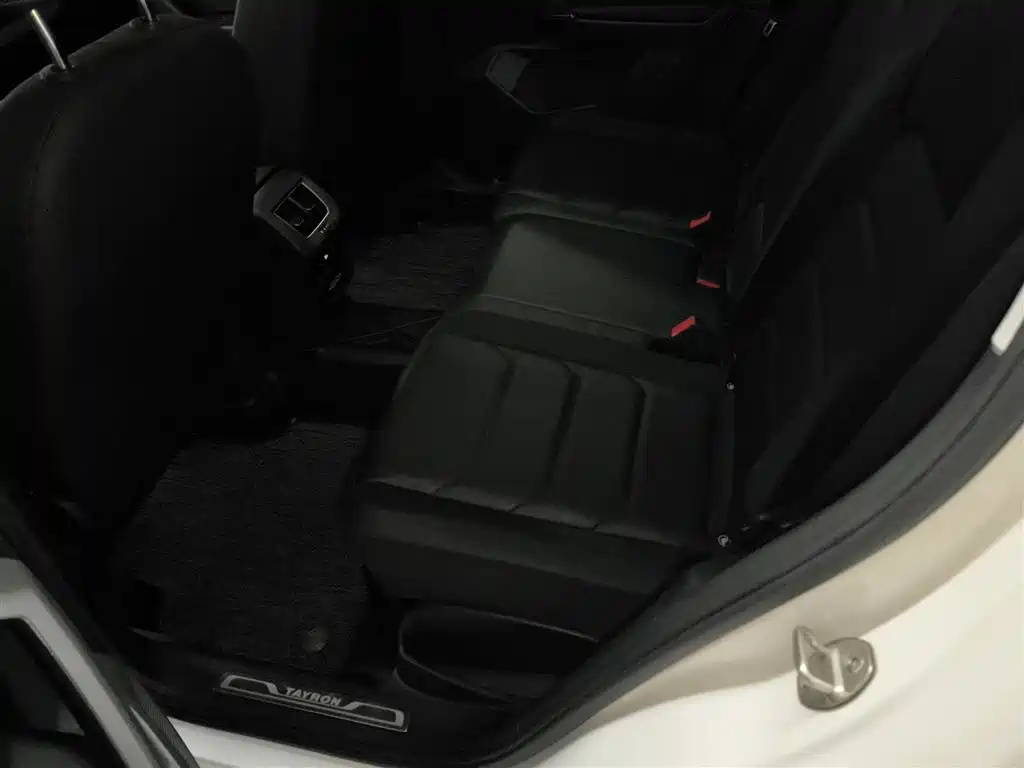 Volkswagen Tayron 2019 330TSI 2WD Luxury China VI фото 13