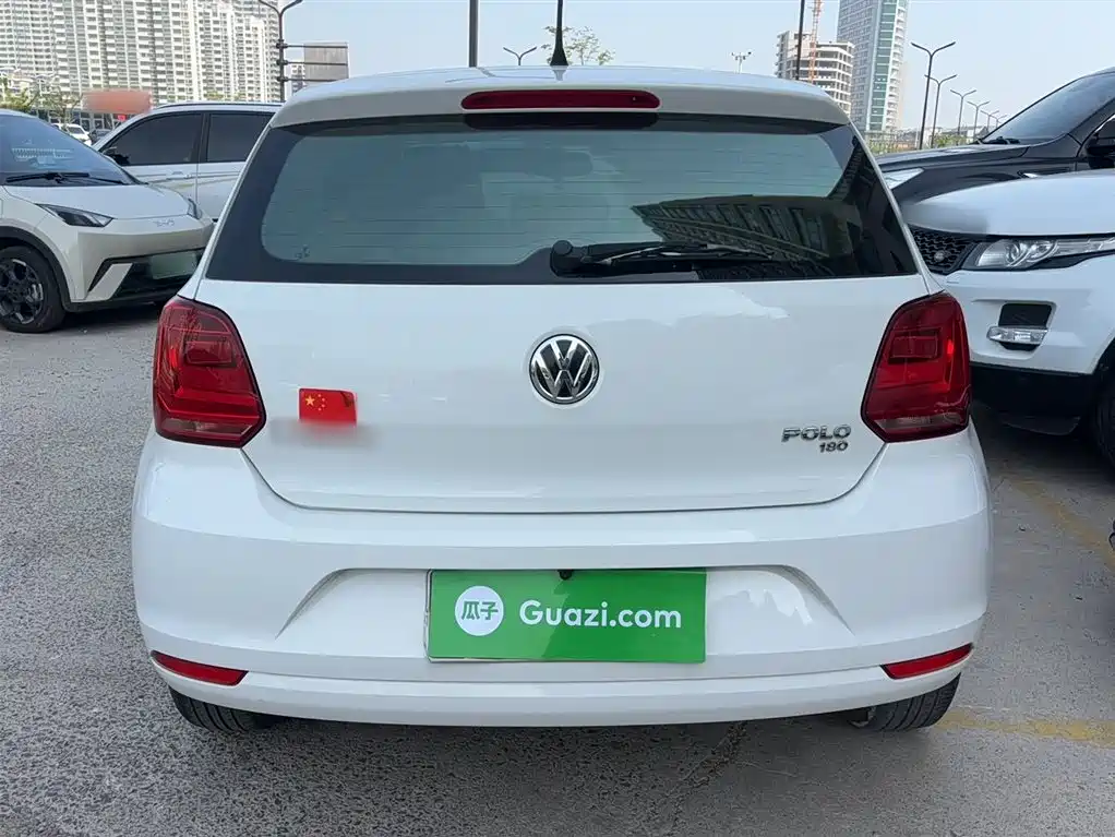 Volkswagen Polo 2018 1.5L Auto Safe Drive фото 5