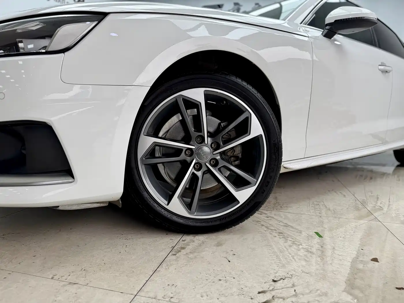 Audi A4L 2020 40 TFSI Fashion Dynamic Edition фото 21
