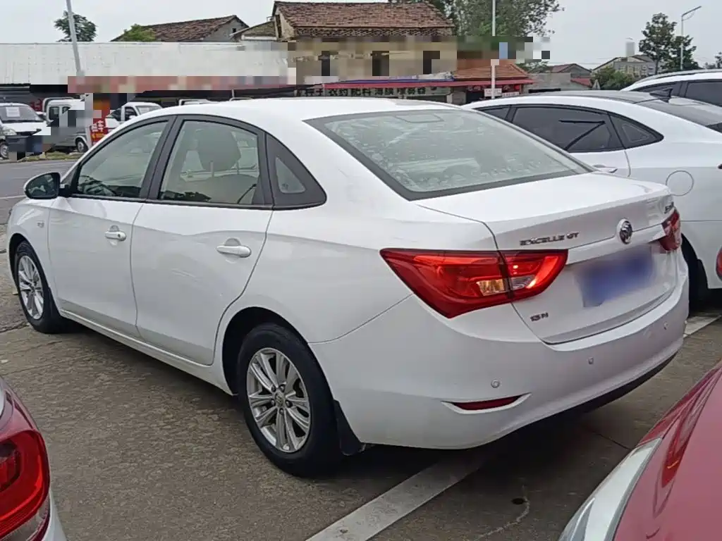 Фото 5 - Buick Excelle