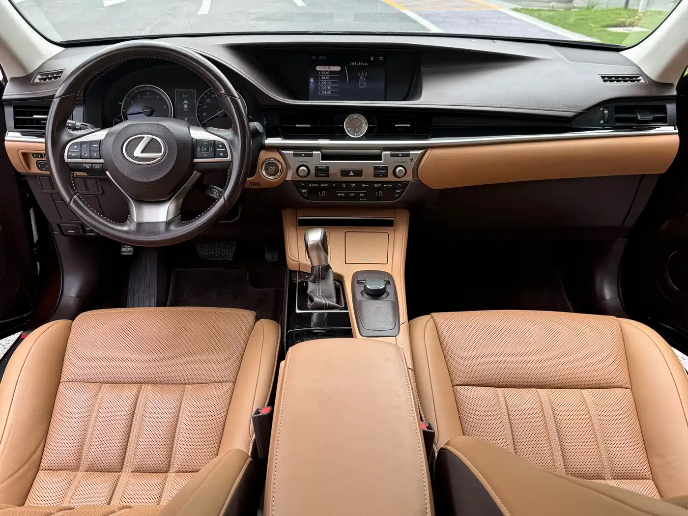 Lexus ES 2015 200 Elite Edition фото 6