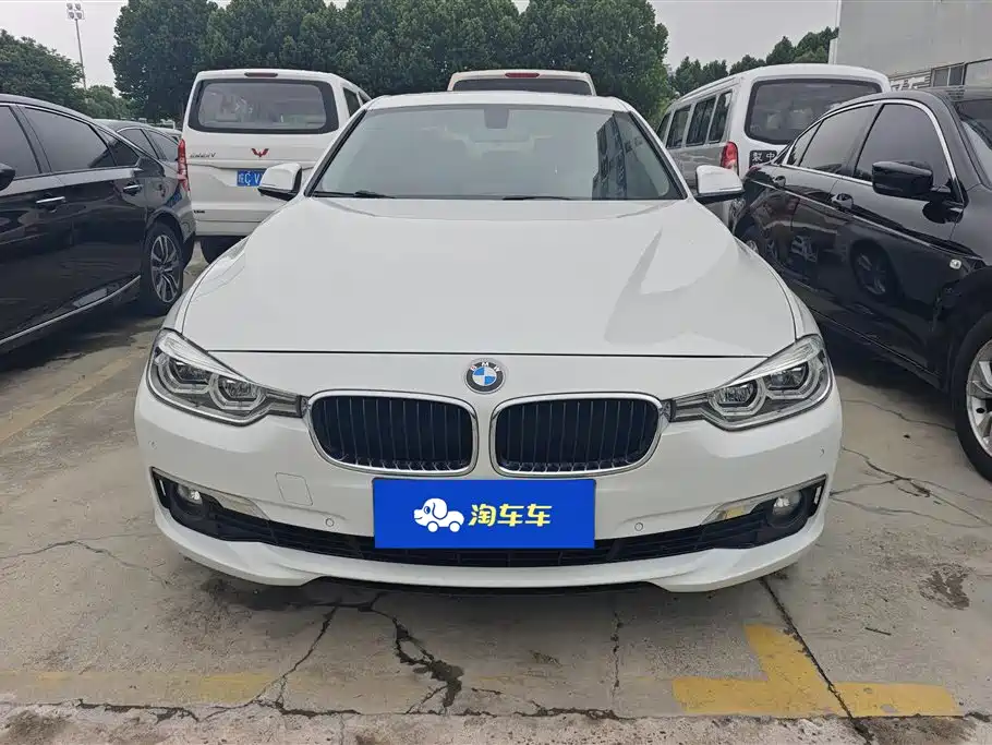 BMW 3 Series 2017 320Li Fashion фото 2