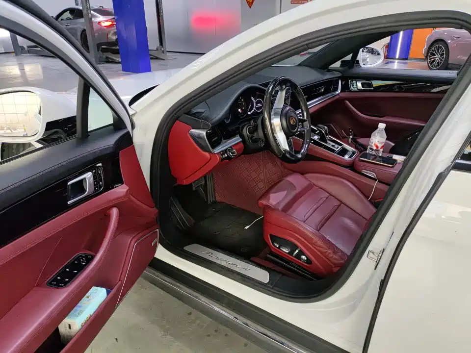 Porsche Panamera 2019 Panamera 4 Executive Long Wheelbase 2.9T фото 5