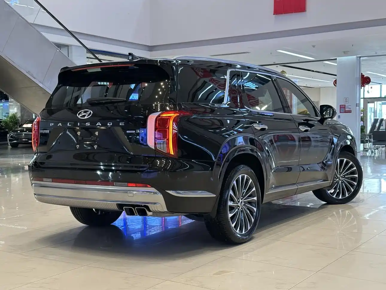 Photo 5 - Hyundai Palisade