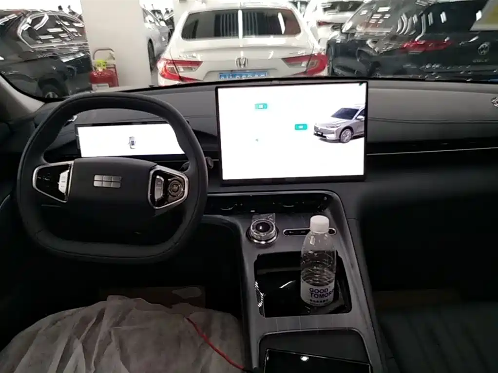 Geely Galaxy Galaxy E5 2026 530km Voyager Edition фото 10