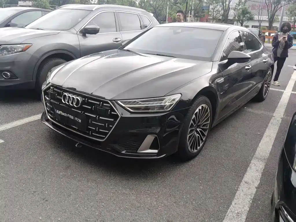Audi A7L 2024 45 TFSI Luxury