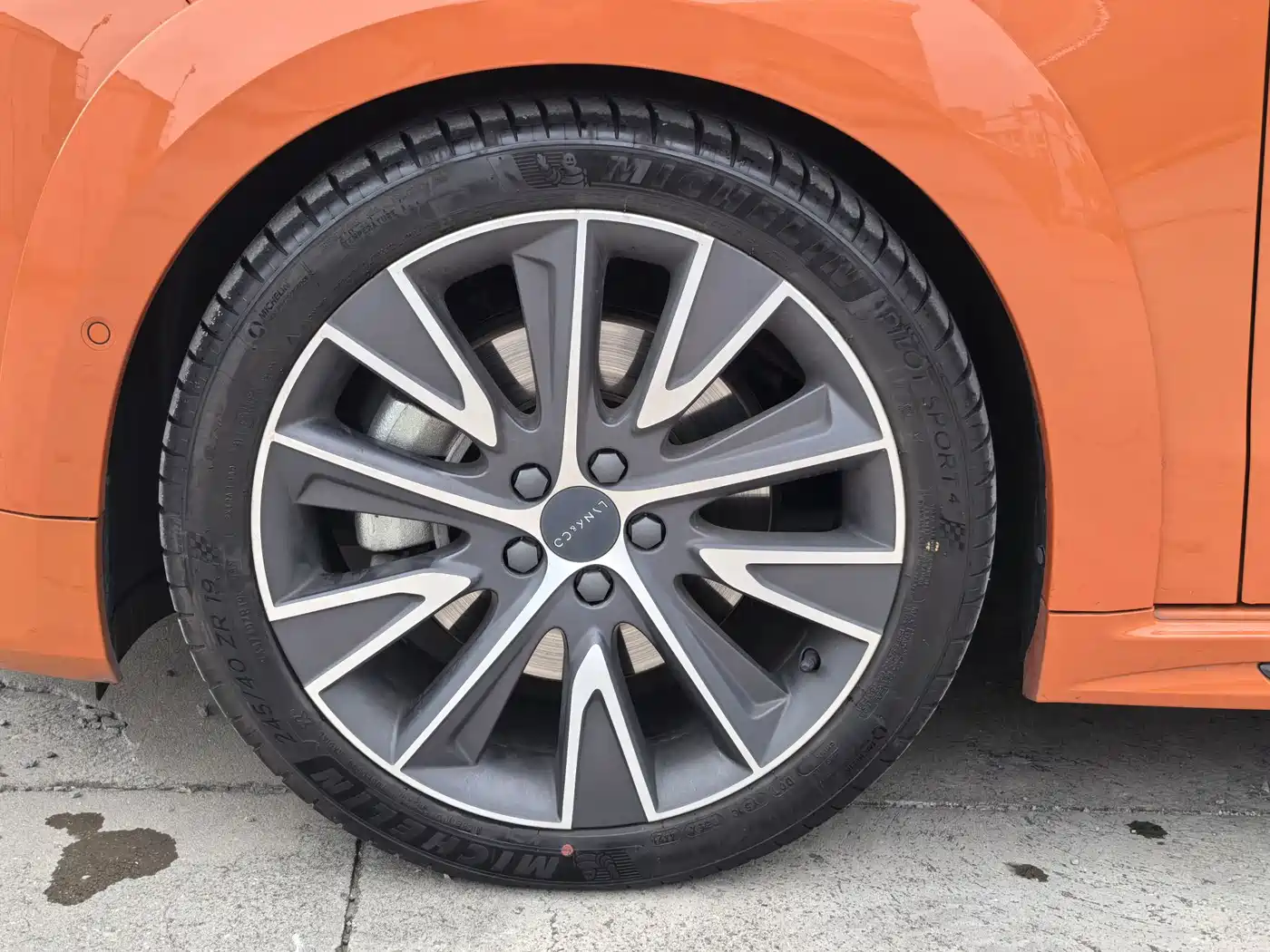 Lynk & Co 02 Hatchback 2022 2021 2.0TD Halo Driving Control Package Edition