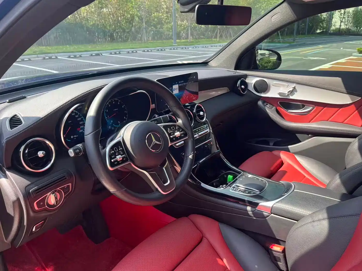 Mercedes-Benz GLC Coupe 2021 GLC 260 4MATIC Coupe SUV фото 4