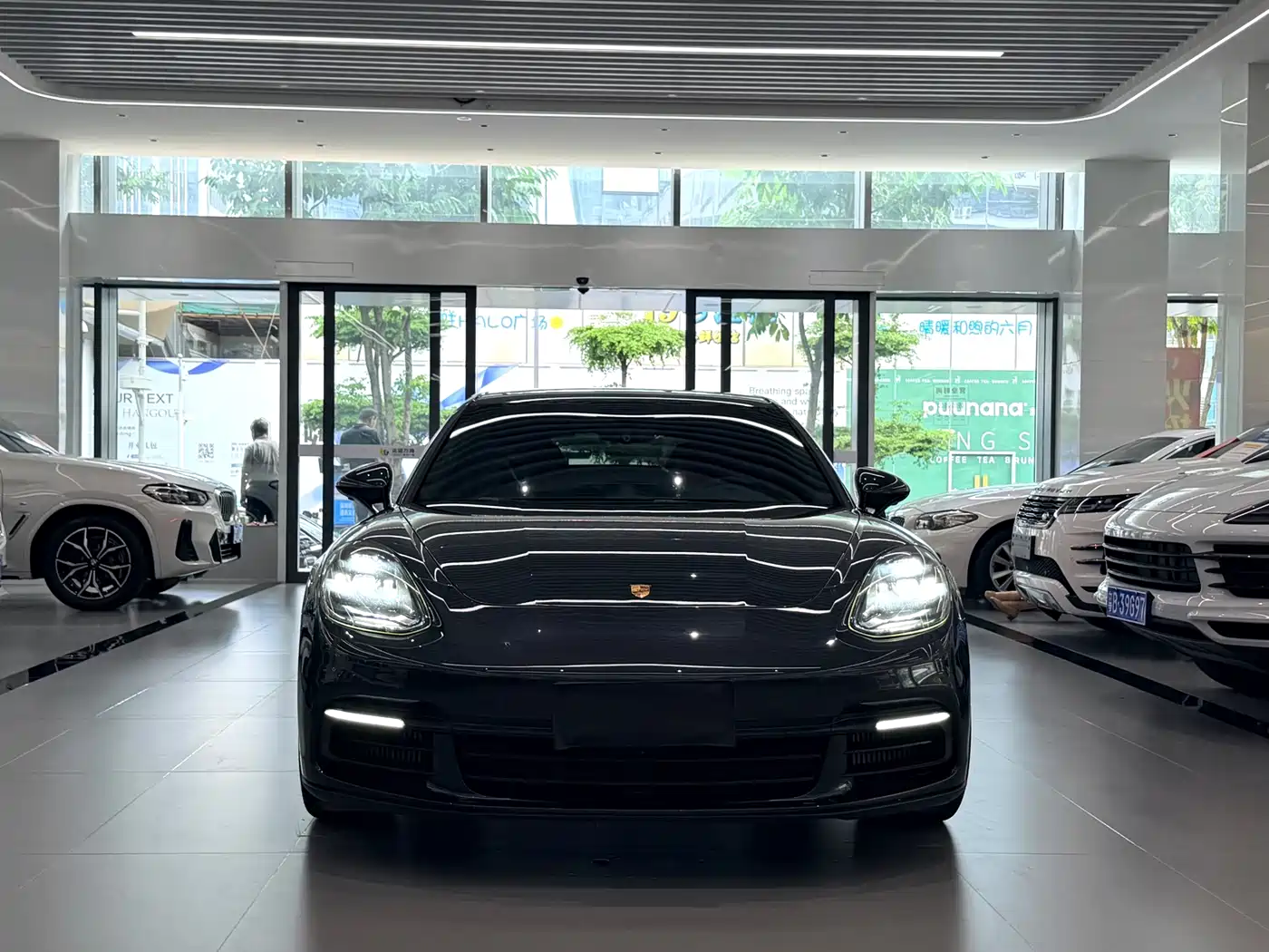 Porsche Panamera 2019 Panamera 2.9T фото 2