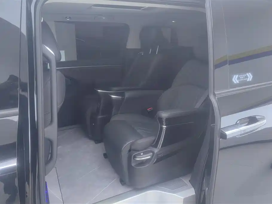 GAC Trumpchi Trumpchi M8 2024 Master Series 400T Premium Edition фото 11