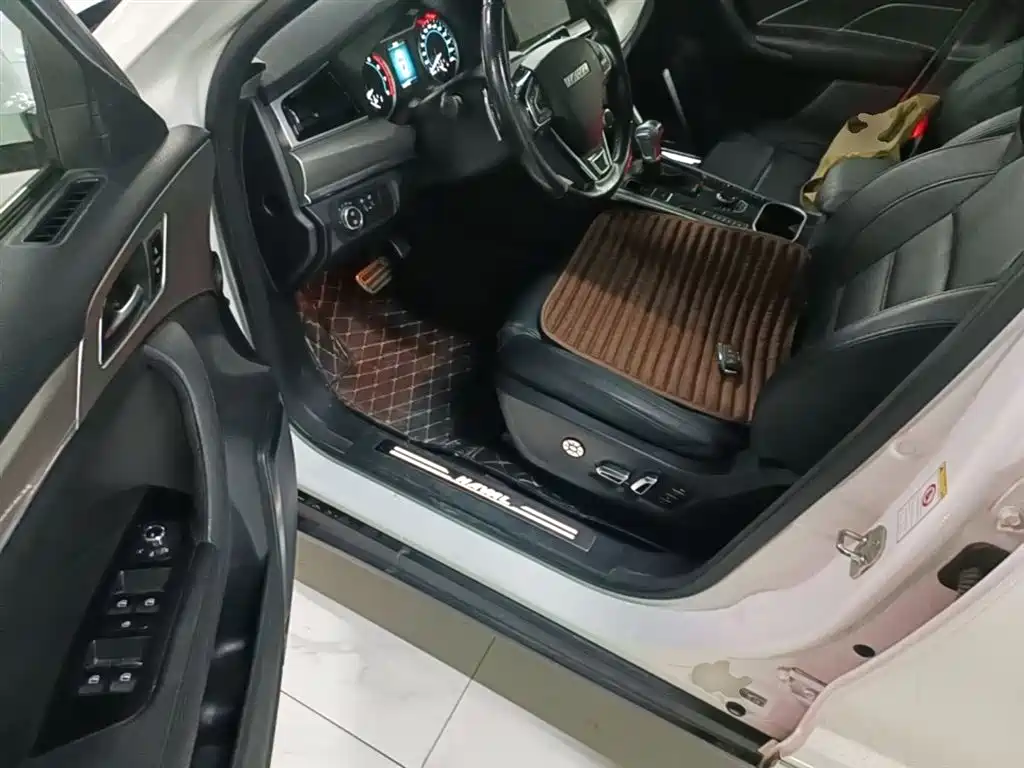 Haval H7 2017 Red Label H7 2.0T Automatic Luxury Model фото 16