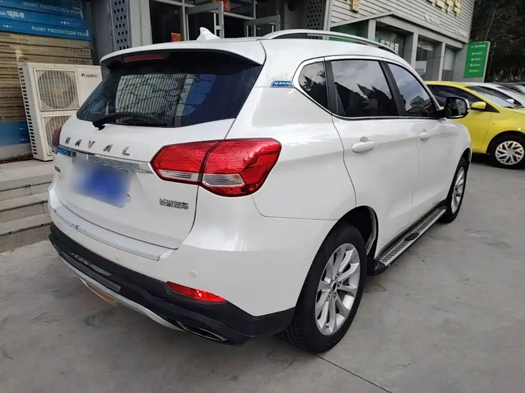 Photo 7 - Haval H2