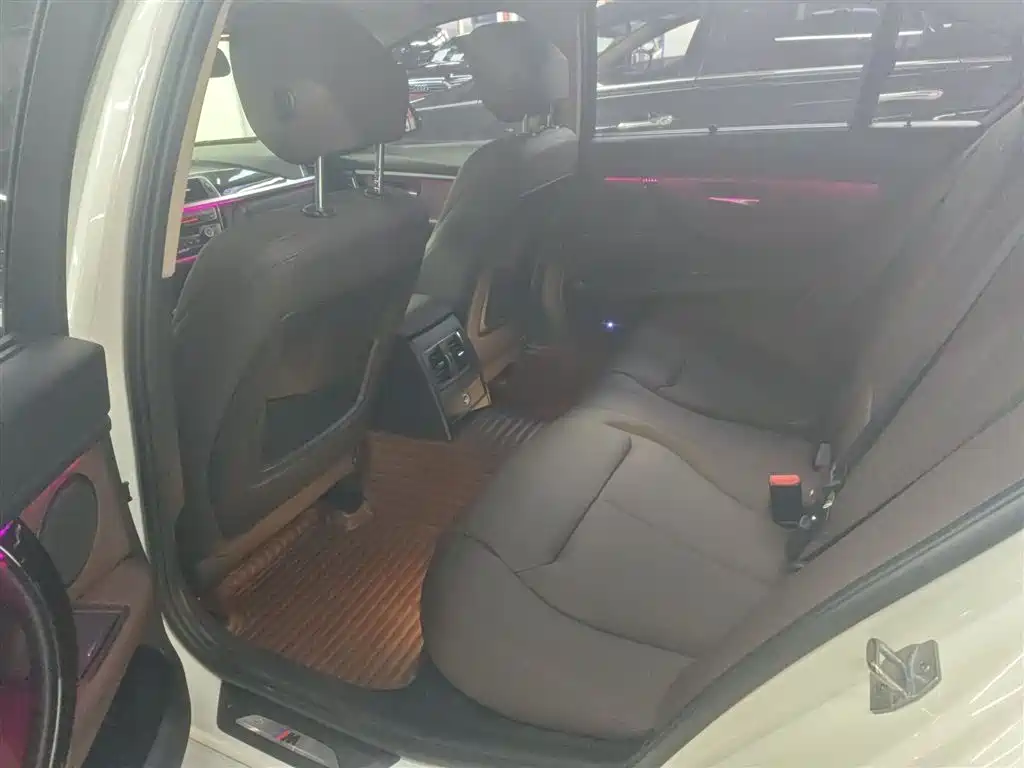 BMW 3 Series 2019 320Li M Luxury Package фото 17