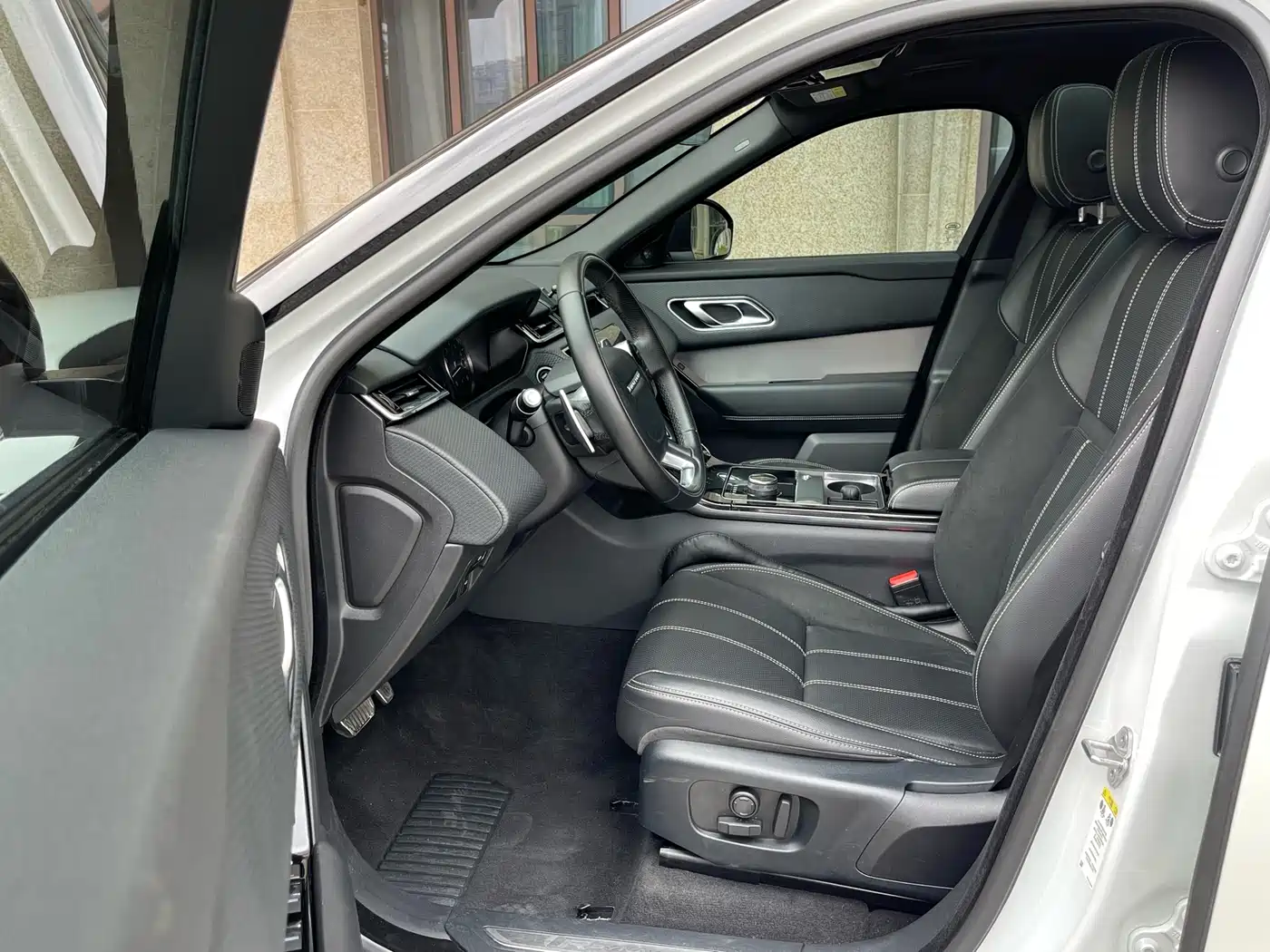 Land Rover Range Rover Velar 2020 P340 R-DYNAMIC S фото 12