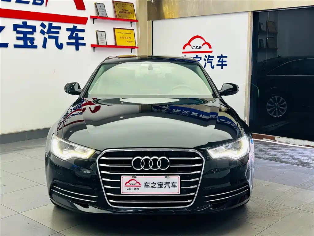 Audi A6L 2014 30 FSI Luxury фото 2