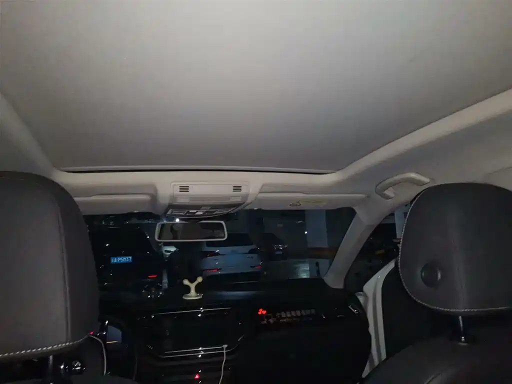 Volkswagen T-ROC 2020 280TSI DSG 2WD Comfort фото 9