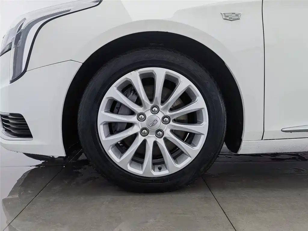Cadillac XTS 2018 28T Technology фото 17
