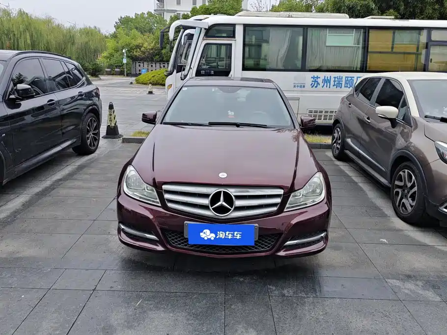 Фото 2 - Mercedes-Benz C-Class
