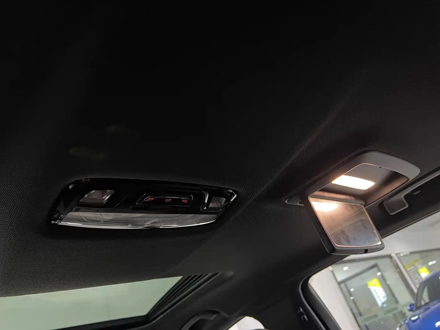 BMW 5 Series 2020 525Li M Sport Package фото 27