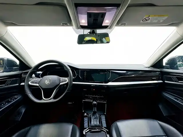 Volkswagen Passat 2022 330TSI Elite Edition фото 9