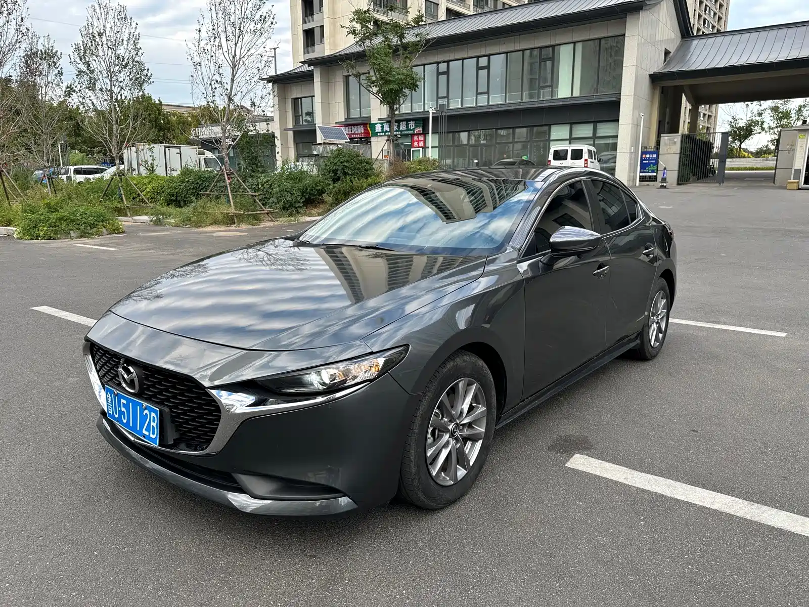 صورة 3 - Mazda Mazda 3
