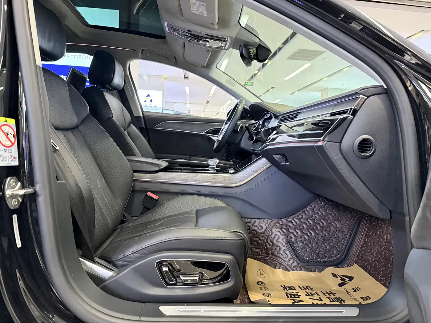 Audi A8 2019 Facelift Plus A8L 55 TFSI quattro Premium фото 8