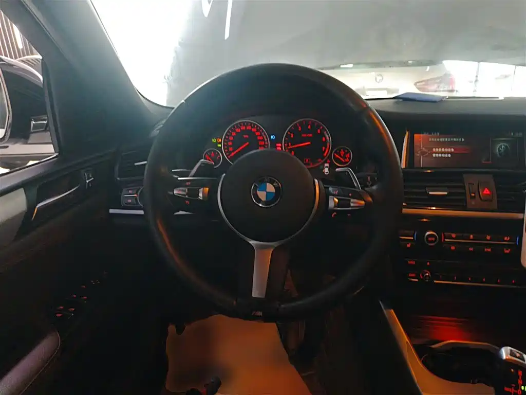 BMW X4 2016 Model xDrive20i M Sport фото 11