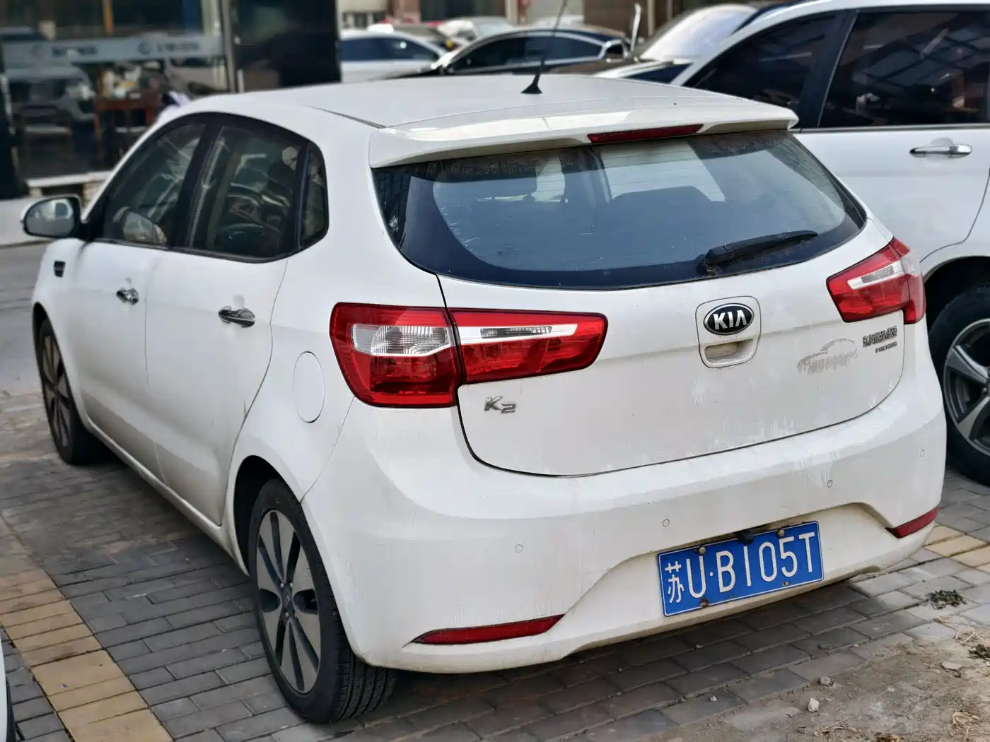 Kia K2 2015 Hatchback 1.6L AT Premium фото 4
