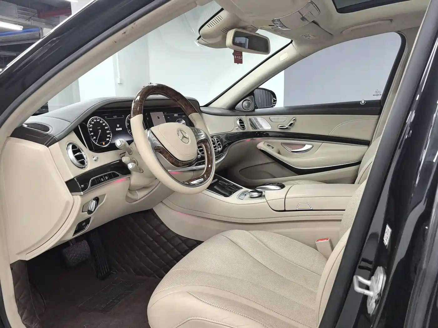 Mercedes-Benz S-Class 2014 S 320 L Luxury фото 4