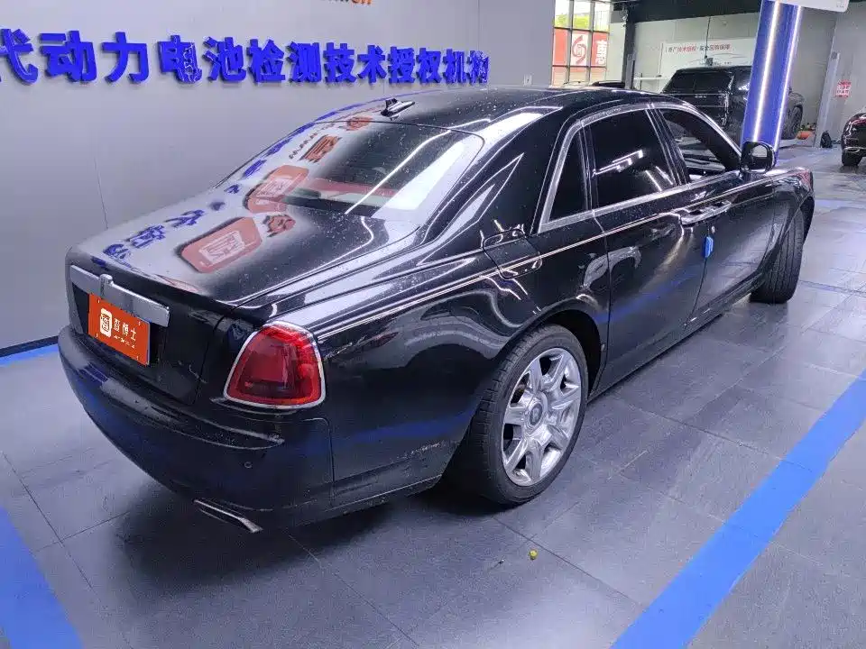 Rolls-Royce Ghost 2011 2010 Model 6.6T Standard