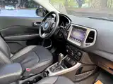 Фото 13 - Jeep Compass