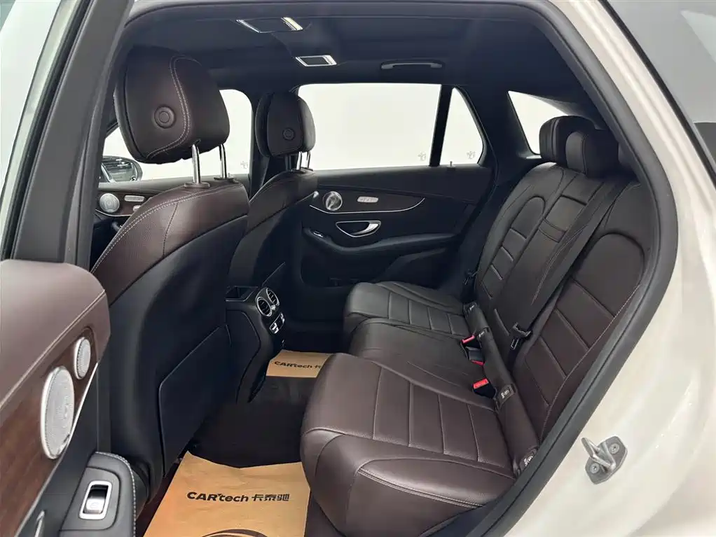 Mercedes-Benz GLC 2021 GLC 300 L 4MATIC Sporty фото 9