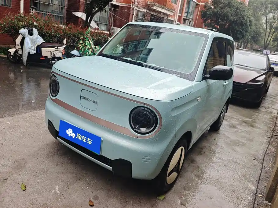 GEELY GALAXY PANDA