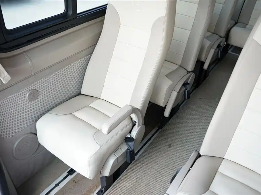 Mercedes-Benz Sprinter 2016 2014 Model 2.1T Excellent Travel Medium Wheelbase