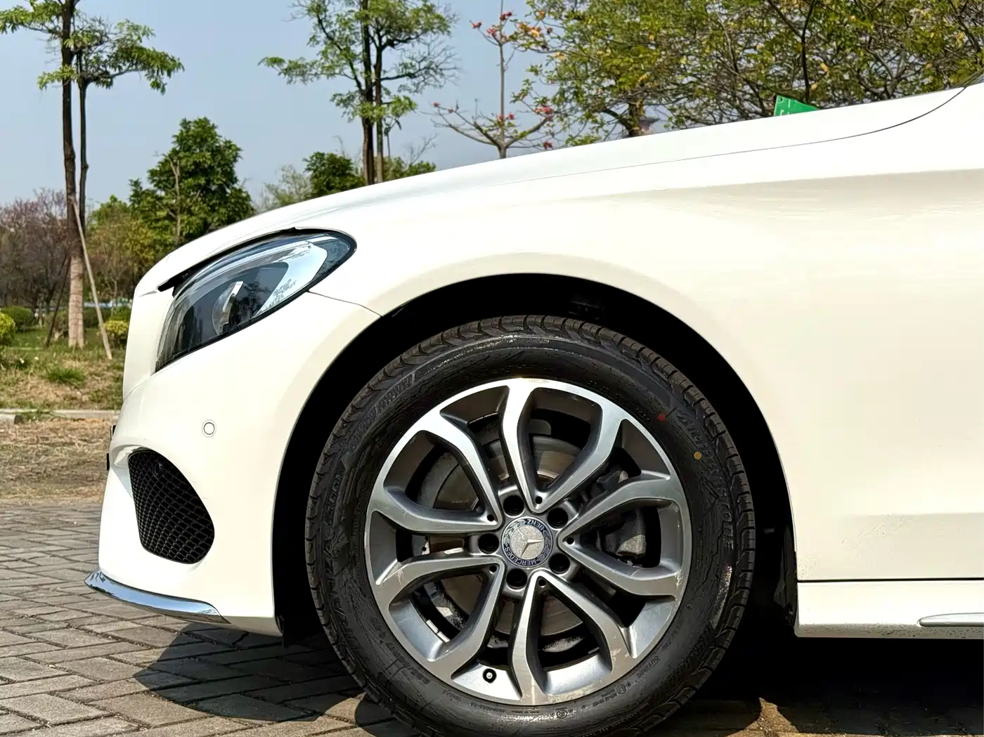 Mercedes-Benz C-Class 2017 C 180 L Sport фото 20