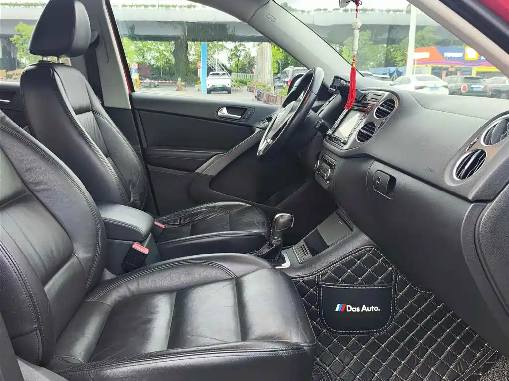 Volkswagen Tiguan 2012 1.8TSI Automatic 2WD Trend Edition фото 12