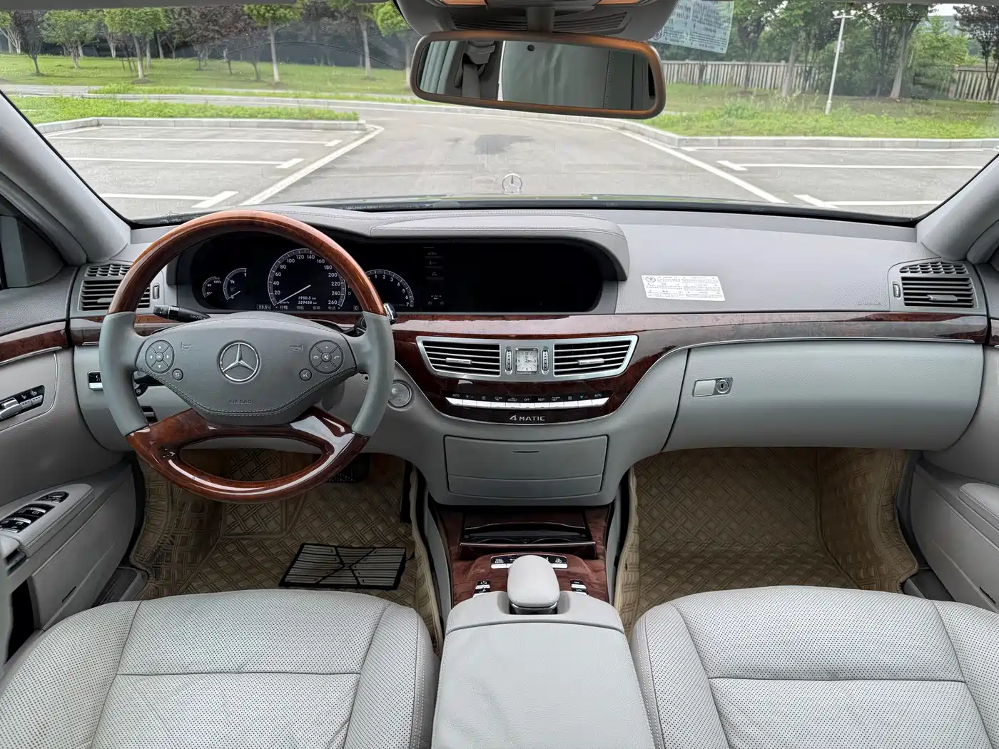 Mercedes-Benz S-Class 2010 S 350 L 4MATIC фото 9